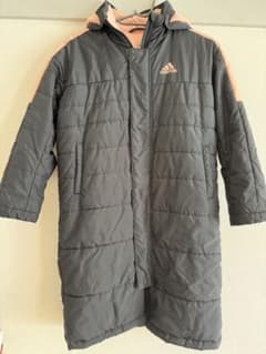 【値下げしました】adidas フード付きベンチコート 130サイズのサムネイル