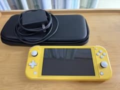 Nintendo Switch Lite イエロー 本体 ケース、充電器付き - メルカリ