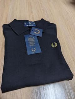 FRED PERRY フレッドペリー　ポロシャツ　新品　未使用のサムネイル