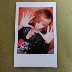 R指定 マモ チェキのサムネイル