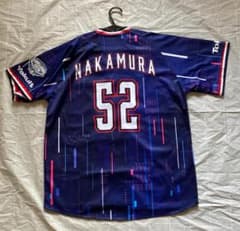 スワローズ復刻ユニフォーム　中村悠平 ⚾️ #中村悠平 選手、通算1000安打を達成🎉 #swallows #捲土重来