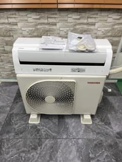 美品】TOSHIBA エアコン RAS-U281AX（W） 10㎏ - メルカリ