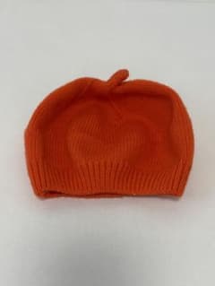 【美品】ベビー　帽子　ニット　ベレー帽のサムネイル