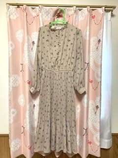 【earth music&ecology】花柄スカート 新品未使用のサムネイル