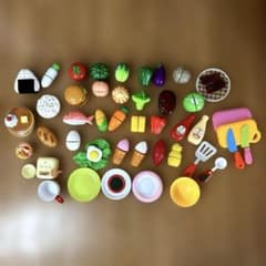 おままごとセット　まとめ売りのサムネイル