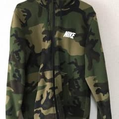 NIKE 迷彩柄 パーカーのサムネイル