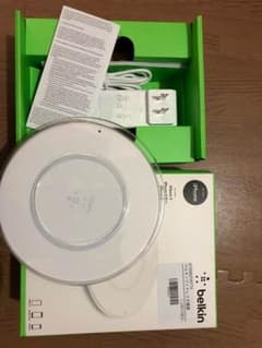ベルキン ワイヤレス充電器のサムネイル