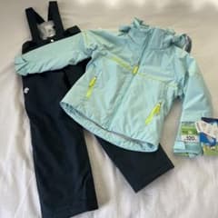 タグ付き新品　DESCENTE スキーウェア 上下セット 120 cmのサムネイル