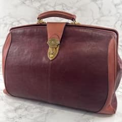 ほぼ未使用品 COTOO コトゥー フリル 牛革 本革 レザー ハンドバッグ ほぼ未使用品 COTOO コトゥー フリル 牛革 本革 レザー