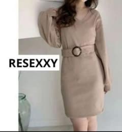RESEXXY ベージュ ラップミニワンピース Mサイズのサムネイル