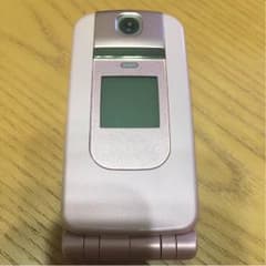 sophie様専用！ドコモ らくらくホンF882iES ピンクのサムネイル