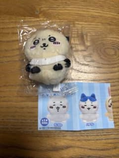 ちいかわ ラッコ　お座りぬいぐるみ2 マスコット　ガヂャのサムネイル