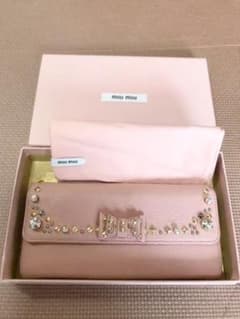 miumiu ビジュー 長財布♡限定ピンクのサムネイル