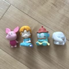 ガチャガチャ　Sanrio ・Disneyセットのサムネイル