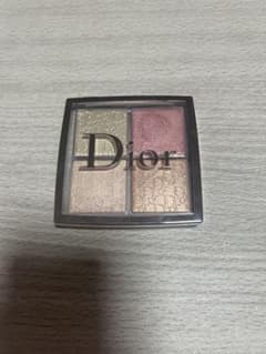Dior ハイライトパウダー ローズゴールドのサムネイル