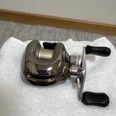 初代SHIMANO ANTARES RH 221 ベイトリール 初代SHIMANO ANTARES RH 221 ベイトリール - メルカリ