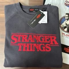 ストレンジャーシングス ニコアンド スウェットL - メルカリ