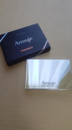 Armuje アイシャドウ コハクの秘密のサムネイル