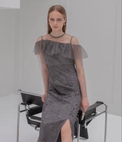 【LEJA】2WAYアシンメトリーフリルチュールフラワーIラインワンピースドレスのサムネイル