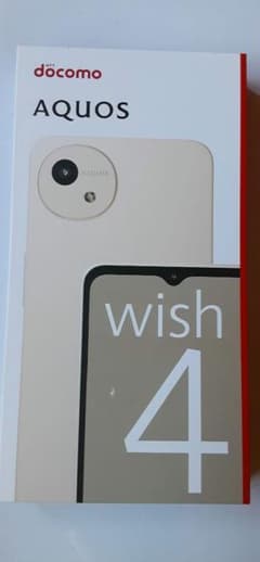 AQUOS wish 4 ホワイト 新品未使用 docomo - メルカリ