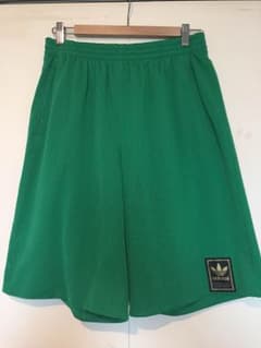 アディダスメッシュハーフパンツのサムネイル