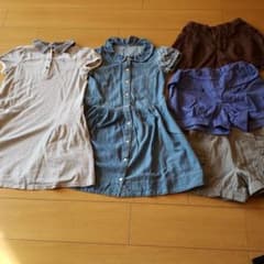 女児の洋服まとめ売りのサムネイル