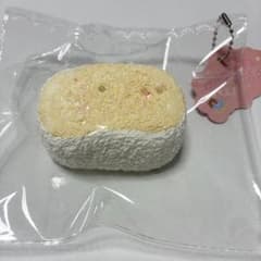 Never Tired 水感スクイーズ ケーキのサムネイル