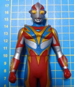 ウルトラマンメビウス フェニックスブレイブ ソフビ