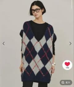 【タグ付き新品】アーガイルハンドニットベスト タグ付き新品】アーガイルハンドニットベスト - メルカリ