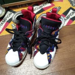 ナイキエアジョーダンのサムネイル