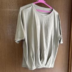 ふわっとシルエットフラカップ付きトップスのサムネイル