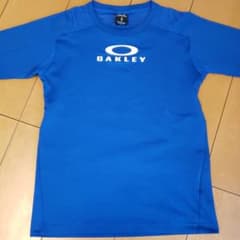 OAKLEYTシャツのサムネイル