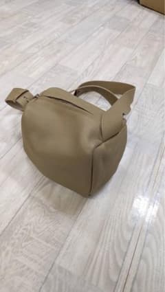 本革コロンバッグのサムネイル