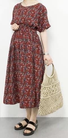r.p.s花柄ワンピースのサムネイル