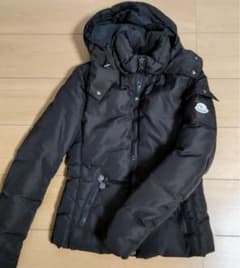 MONCLERダウンジャケットのサムネイル