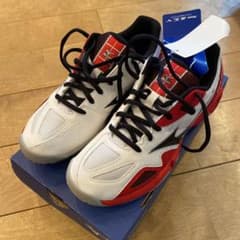 ミズノテニスシューズ　オムニクレー　23cmのサムネイル