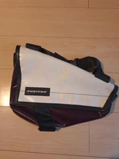 FREITAG 廃盤希少　ナイトライダーホワイト/パープル　未使用品 FREITAG 廃盤希少 ナイトライダーホワイト/パープル 未使用品 - メルカリ