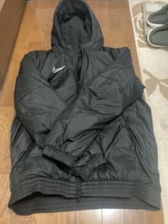 ¥3700→¥3500→¥3300に値下げしました。NIKE ナイロンジャケットのサムネイル