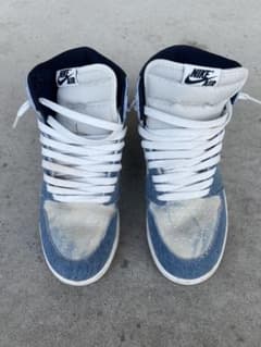 Nike Air Jordanのサムネイル