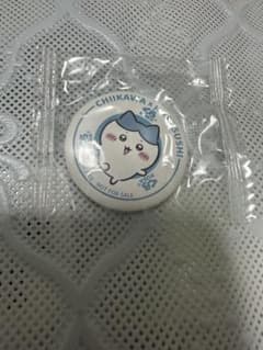 ちいかわ 缶バッジ くら寿司 コラボ ハチワレのサムネイル