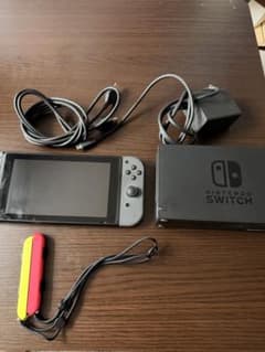 NintendoSwitch 本体 （箱無し） おまけソフト付きのサムネイル