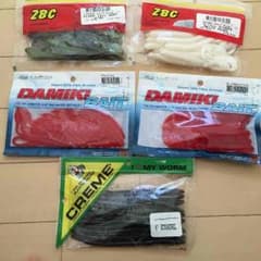 バス釣り ワームのサムネイル