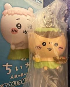 ちいかわ たべものいっぱいマスコット くりまんじゅうのサムネイル