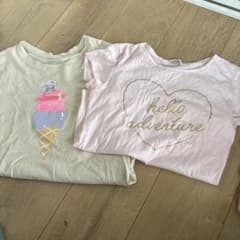 H&M スパンコール Tシャツ 140 2枚セットのサムネイル
