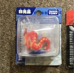 モンコレ 赤いギャラドス 非売品のサムネイル