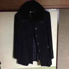 Reiri deaのファー付きコートのサムネイル