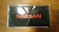 NISSAN スリップレスマットのサムネイル