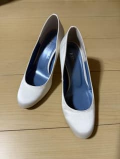 BENIR ウェディングシューズ（7cmヒール　サイズ23.5cm）のサムネイル
