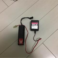 電動エアガン バッテリー1300mAh 充電器のサムネイル