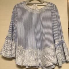 ZARA  レースブラウス　新品タグ付きのサムネイル